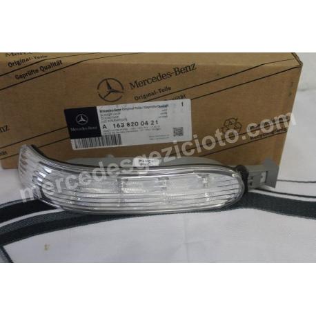 A1638200421 1638200421 MERCEDE ML W163 SAĞ AYNA SİNYALİ ORJİNAL SIFIR