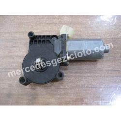 A2088202842 2088202842 MERCEDES W208 SAĞ ÖN CAM MOTORU ORJİNAL
