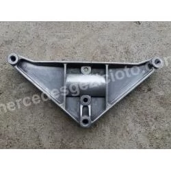 A9012421040 9012421040 MERCEDES W901 MOTOR KULAĞI TUTUCUSU ORJİNAL