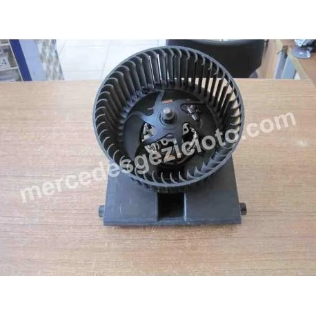 1J1819021C VW AUDİ KALORİFER MOTORU VALEO