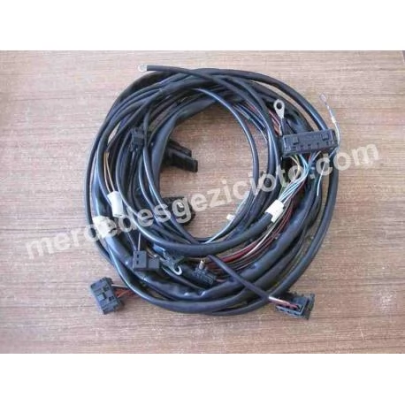 A1244405609 1244405609 MERCEDES BENZ W124 MOTOR TESİSATI KLİMA İÇİN ORJİNAL