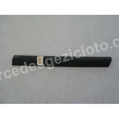 A1268890998 1268890998 MERCEDES W126 KAPUT UCU LASTİĞİ SOL TARAF ORJİNAL
