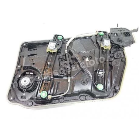 A1767200179 1767200179 MERCEDES W156 176 SOL ÖN KAPI CAM MEKANİZMASI ORJİNAL
