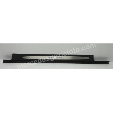 A2096800635 9B51 2096800635 9B51 MERCEDES W209 SAĞ ÖN BASAMAK ÇITASI DIŞARDAN ORJİNAL
